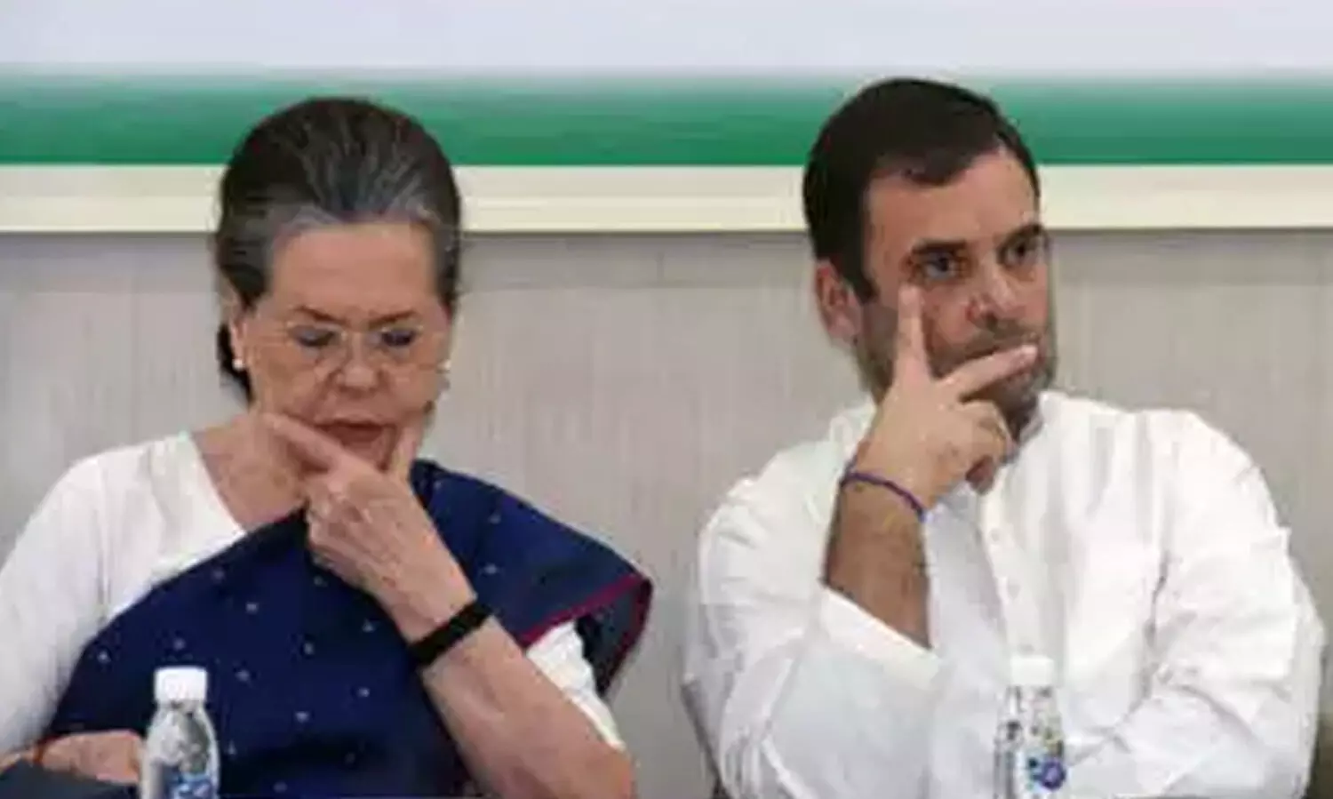 പ്രവർത്തകസമിതി വിളിച്ച് കോൺഗ്രസ്; രാഹുലിനു പിന്നാലെ ഞാനില്ലെന്ന് ഗെഹ് ലോട്ടും