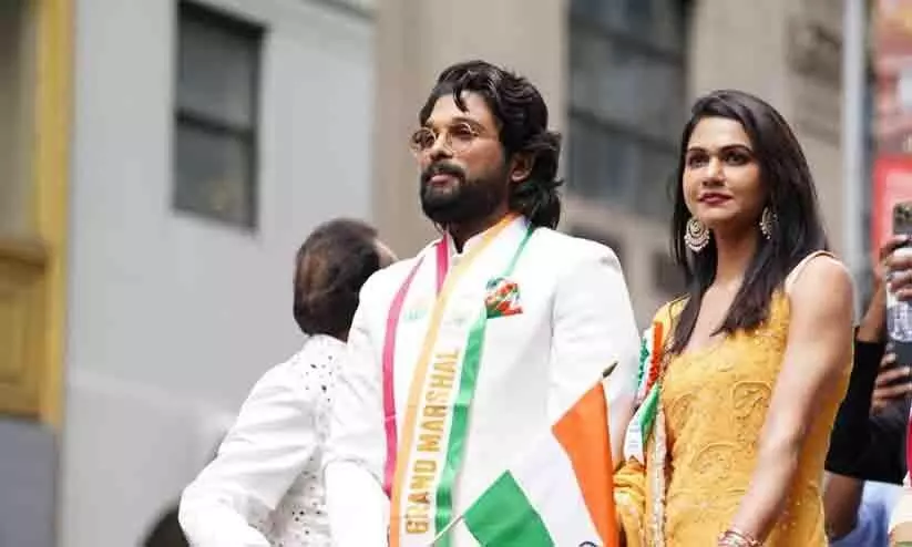 Pushapa Actor  Allu Arjun and Wife Sneha  Attends lead India Day Parade in New York