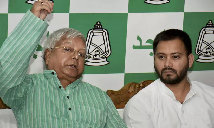 lalu and thejashwi 9898