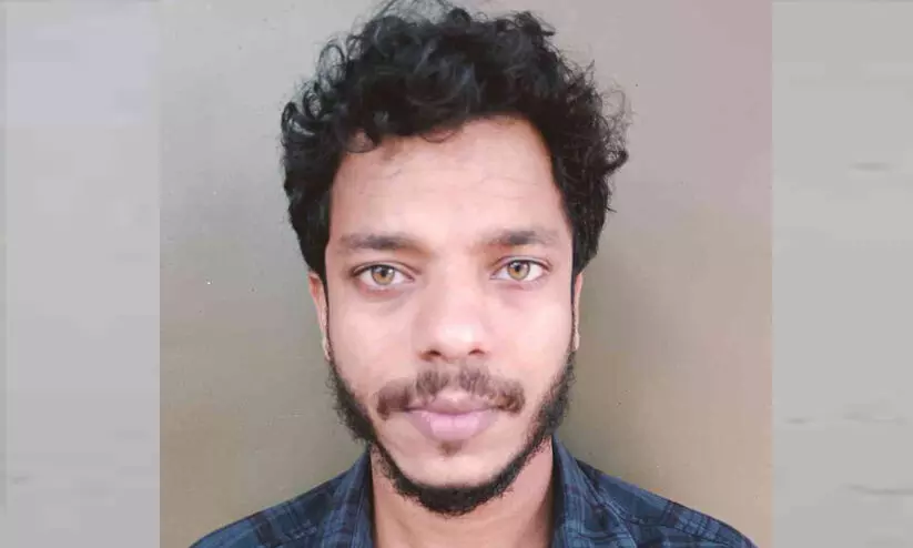 ഓൺലൈൻ ഇടപാടിൽ പണംപോ​യി, കടംവീട്ടാൻ മാലപൊട്ടിച്ചു; യുവാവ് പിടിയിൽ