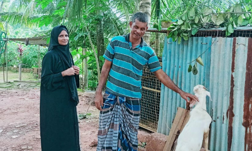 ഉറ്റവർക്ക് കടംനൽകിയ ആയുസ്സും വറ്റിത്തീരുമ്പോൾ
