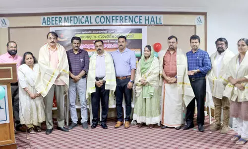 ലോ​ക​കേ​ര​ള സ​ഭ​യി​ൽ പ​​​ങ്കെ​ടു​ത്ത​വ​രെ ആ​ദ​രി​ച്ചു