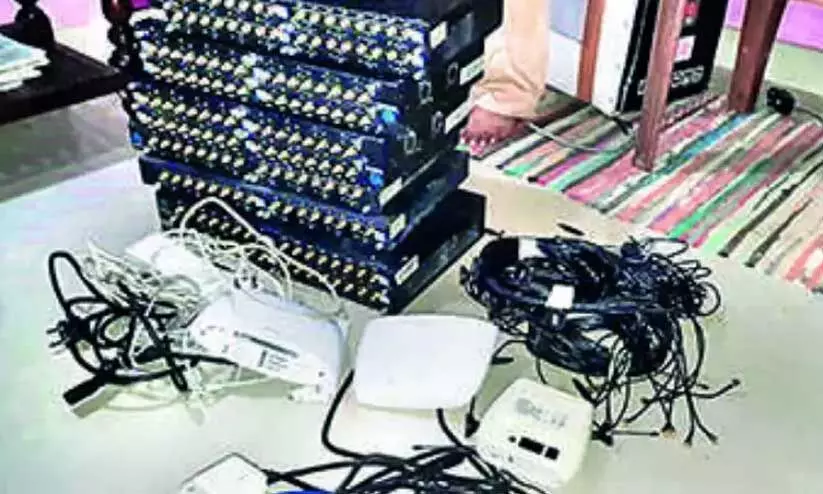 സമാന്തര ടെലിഫോണ്‍ എക്സ്‌ചേഞ്ച്; മുഖ്യപ്രതിയെ പൊലീസ് കസ്റ്റഡിയിൽ വിട്ടു