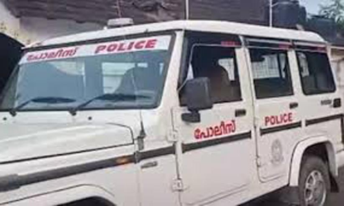 55 ലക്ഷം രൂപയുടെ നിരോധിത പുകയില ഉൽപന്നം പിടികൂടിയ സംഭവം: പ്രതികളെ പൊലീസിന് കൈമാറി