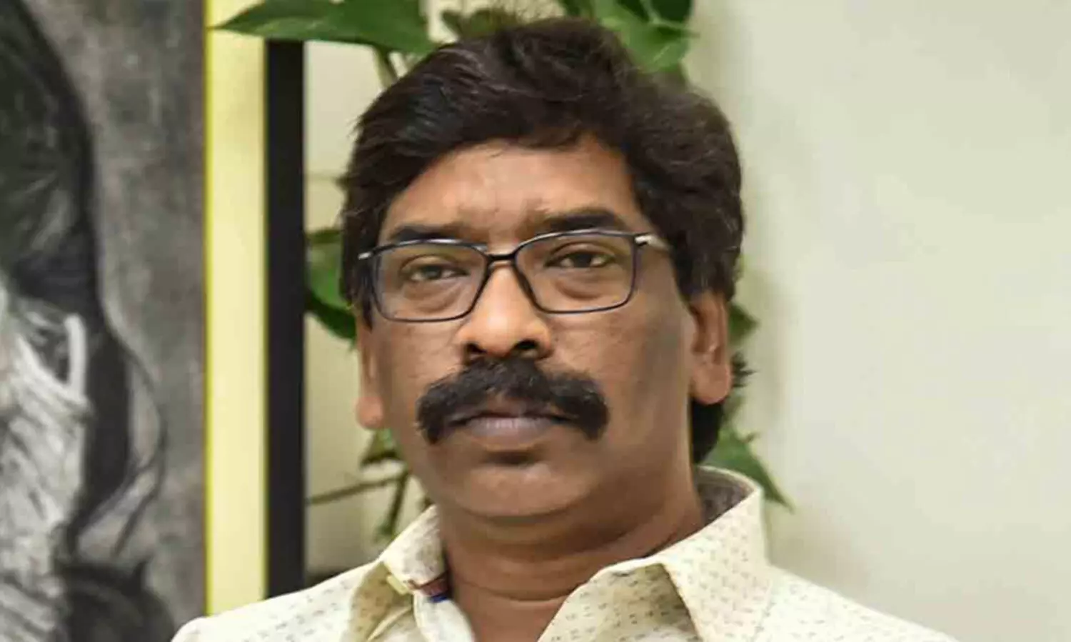 ഝാ​ർ​ഖ​ണ്ഡ്: സോ​​റ​​ന്റെ അ​​യോ​​ഗ്യ​​ത​​യി​​ൽ ഗ​​വ​​ർ​​ണ​​റു​​ടെ തീ​​രു​​മാ​​നം ഉ​​ട​​ൻ