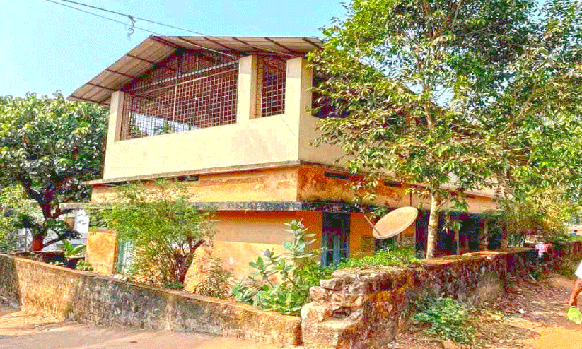 കൊടുവള്ളി നഗരസഭയിലെ ആയുർവേദ ഡിസ്പെൻസറി ശോച്യാവസ്ഥയിൽ