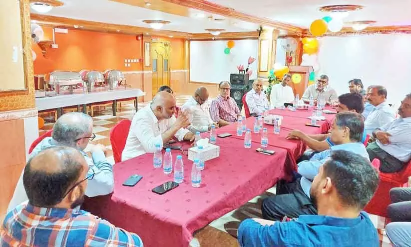 ഇന്ത്യയെ വീണ്ടെടുക്കാന് യോജിച്ച മുന്നേറ്റം വേണം -തനിമ സൗഹൃദ സംഗമം ഇന്ത്യയെ വീണ്ടെടുക്കാന് യോജിച്ച മുന്നേറ്റം വേണം -തനിമ സൗഹൃദ സംഗമം