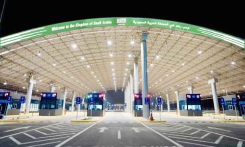 ലോകകപ്പ് ഫുട്ബാൾ: സൽവ അതിർത്തിവഴിയെത്തുന്ന സൗദി ആരാധകരുടെ യാത്രക്ക് പ്രത്യേക പദ്ധതി ലോകകപ്പ് ഫുട്ബാൾ: സൽവ അതിർത്തിവഴിയെത്തുന്ന സൗദി ആരാധകരുടെ യാത്രക്ക് പ്രത്യേക പദ്ധതി