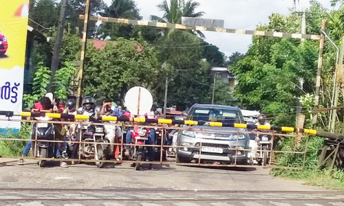 കാത്തിരിപ്പ് തുടരുന്നു; യാഥാർഥ്യമാകാതെ മൈനാഗപ്പള്ളി മേൽപാലം