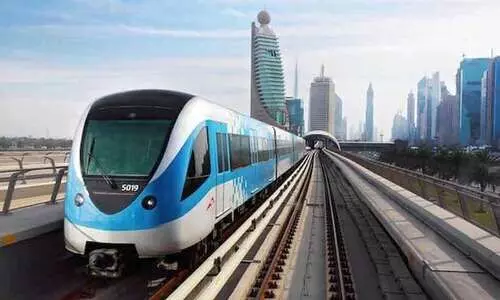 വരുന്നു വൻതിരക്ക്; മെട്രോ പുലർച്ചെ രണ്ടുവരെ ഓടും