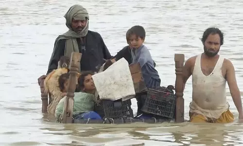 പ്രളയത്തിൽ പകച്ച് പാകിസ്താൻ; ജൂൺ മുതൽ മരണം ആയിരത്തിനടുത്ത്