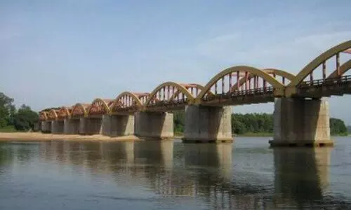 കുറ്റിപ്പുറം പാലത്തിൽ രണ്ടു ദിവസം ഗതാഗത നിയന്ത്രണം