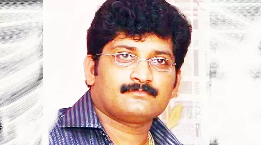 ഇന്ത്യ-പാക് മത്സരത്തിന് സ്കോറെഴുതാൻ ഷിനോയ് ഇന്ത്യ-പാക് മത്സരത്തിന് സ്കോറെഴുതാൻ ഷിനോയ്