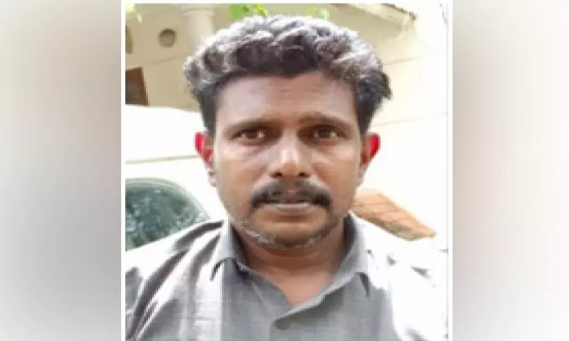 മാരക ലഹരി ആംപ്യൂൾ വിറ്റയാൾ പിടിയിൽ മാരക ലഹരി ആംപ്യൂൾ വിറ്റയാൾ പിടിയിൽ