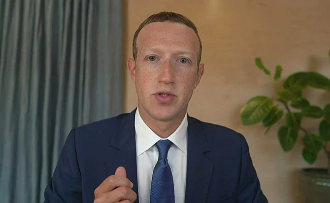 രാവിലെ എഴുന്നേറ്റയുടനെ വയറിൽ ശക്തമായ ഇടി കിട്ടുന്നത് പോലെ; ദുഃഖം പങ്കുവെച്ച് സക്കർബർഗ് രാവിലെ എഴുന്നേറ്റയുടനെ വയറിൽ ശക്തമായ ഇടി കിട്ടുന്നത് പോലെ; ദുഃഖം പങ്കുവെച്ച് സക്കർബർഗ്