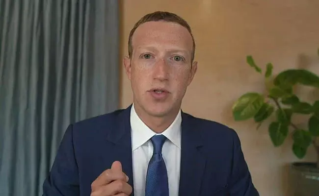 രാവിലെ എഴുന്നേറ്റയുടനെ വയറിൽ ശക്തമായ ഇടി കിട്ടുന്നത് പോലെ; ദുഃഖം പങ്കുവെച്ച് സക്കർബർഗ്