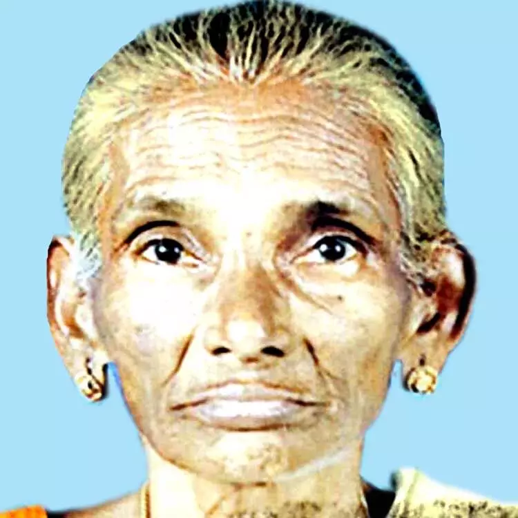 കു​ഞ്ഞു​പെ​ണ്ണ്​