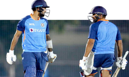 അയൽ ക്ലാസികോ; ഏഷ്യ കപ്പിൽ ഇന്ന് ഇന്ത്യയും പാകിസ്താനും മുഖാമുഖം