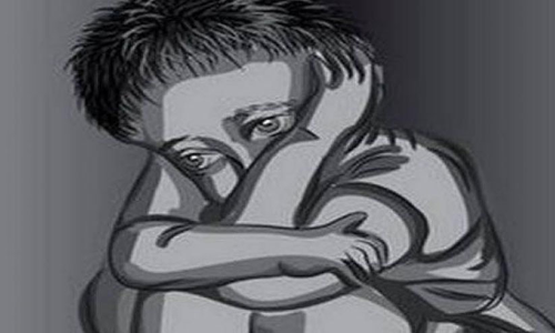 600 രൂപ മോഷ്ടിച്ചെന്നാരോപിച്ച് ദലിത് ബാലനെ തൂണിൽ കെട്ടിയിട്ട് മർദിച്ചു