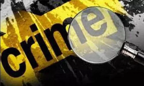 വിവാഹേതര ബന്ധം; ഭാര്യയും മകളും ചേർന്ന് ജ്വല്ലറി വ്യാപാരിയെ കൊലപ്പെടുത്തി