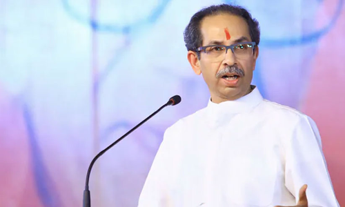 ബലാത്സംഗ കേസിലെ പ്രതികളെ ആദരിക്കുന്നതാണോ ഹിന്ദു സംസ്കാരം?; ബിൽക്കീസ് ബാനു കേസിൽ കേന്ദ്രത്തെ വിമർശിച്ച് ശിവസേന