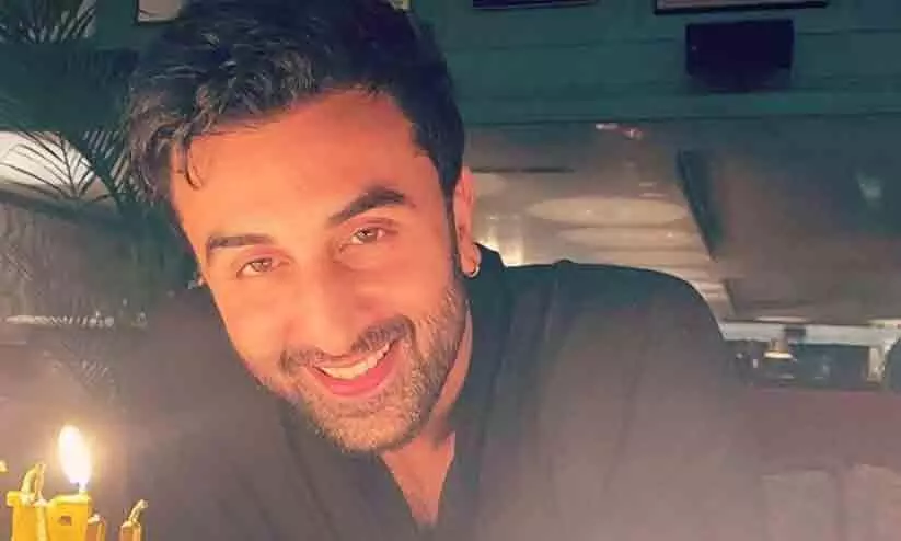 രൺബീർ കപൂർ ബീഫ് കഴിക്കും; സിനിമ കാണില്ല, ബ്രഹ്മാസ്ത്രക്കെതിരെ ബഹിഷ്കരണാഹ്വാനം