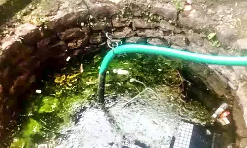 മാലിന്യം നിറഞ്ഞ് കെ.എസ്.ആർ.ടി.സി ഡിപ്പോയിലെ കിണർ