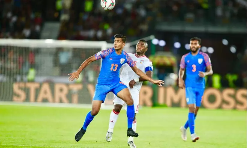 ആഷിഖ് കുരുണിയൻ ഇന്ത്യൻ ജഴ്സിയിൽ ആഷിഖ് കുരുണിയൻ ഇന്ത്യൻ ജഴ്സിയിൽ