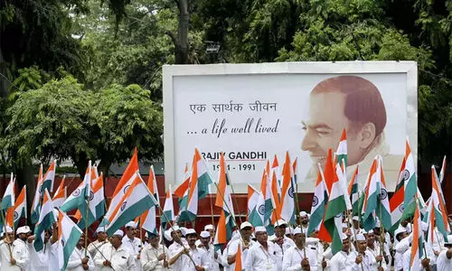 കോൺഗ്രസിൽ കൊഴിഞ്ഞുപോക്ക് തുടരുന്നു; ജമ്മു കശ്മീരിൽ 51 നേതാക്കൾ രാജിവെച്ചു കോൺഗ്രസിൽ കൊഴിഞ്ഞുപോക്ക് തുടരുന്നു; ജമ്മു കശ്മീരിൽ 51 നേതാക്കൾ രാജിവെച്ചു