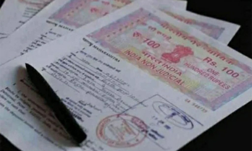 ആധാരമെഴുത്തുകാർക്കും പകർപ്പെഴുത്തുകാർക്കും സ്റ്റാമ്പ് വെണ്ടർമാർക്കും ഉൽസവ ബത്ത 4000 രൂപ