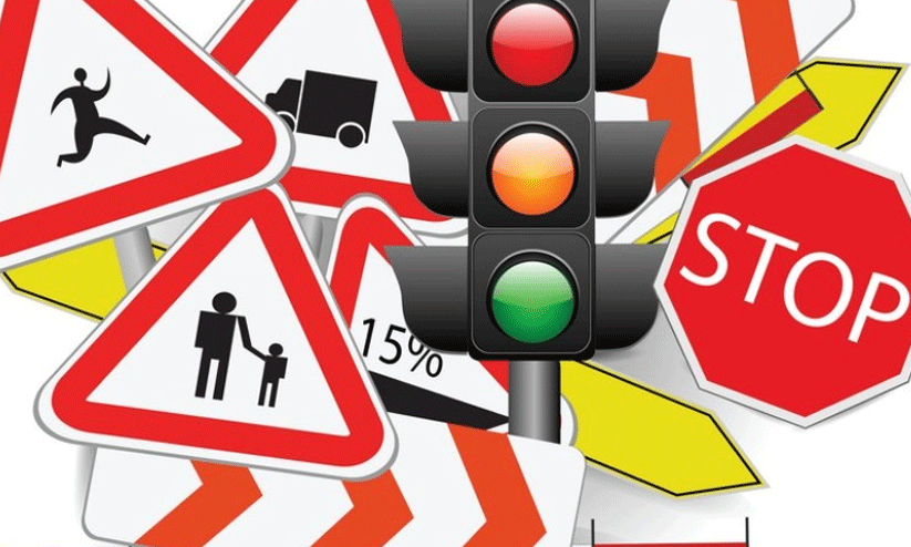 ഓണത്തിരക്ക്; പയ്യന്നൂരിൽ ഗതാഗത നിയമം കർശനമാക്കും, അനധികൃത പാർക്കിങ് അനുവദിക്കില്ല ഓണത്തിരക്ക്; പയ്യന്നൂരിൽ ഗതാഗത നിയമം കർശനമാക്കും, അനധികൃത പാർക്കിങ് അനുവദിക്കില്ല