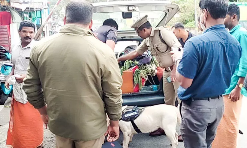 അതിർത്തി മേഖലകളിൽ എക്സൈസ് പരിശോധന ശക്തമാക്കി