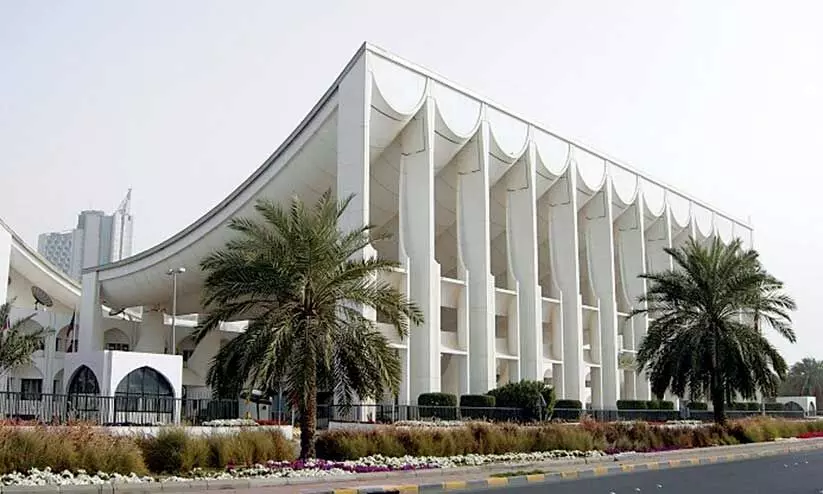 പാർലമെന്റ് തെരഞ്ഞെടുപ്പ്:  രണ്ടാം ദിവസം എഴുപത് പുതിയ സ്ഥാനാർഥികൾ