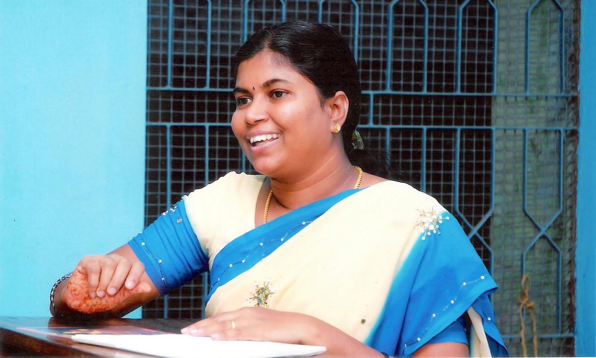 തമിഴിലെ ശ്രദ്ധേയയായ പുതുതലമുറ എഴുത്തുകാരി സ. വിജയലക്ഷ്മി മാധ്യമത്തോട് സംസാരിക്കുന്നു തമിഴിലെ ശ്രദ്ധേയയായ പുതുതലമുറ എഴുത്തുകാരി സ. വിജയലക്ഷ്മി മാധ്യമത്തോട് സംസാരിക്കുന്നു