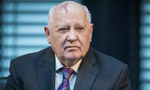 mikhail gorbachev 31822