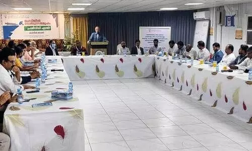 ല​ഹ​രി​ക്കെ​തി​രെ പൊ​തു സ​മൂ​ഹം ഉ​ണ​ര​ണം -ടേ​ബി​ൾ​ടോ​ക്