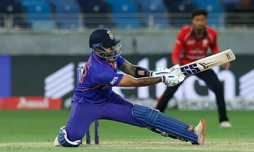 കിങ്​ കോഹ്​ലി റിട്ടേൺ; ഹോങ്​കോങ്ങിന്​ 193 റൺസ്​ വിജയലക്ഷ്യം