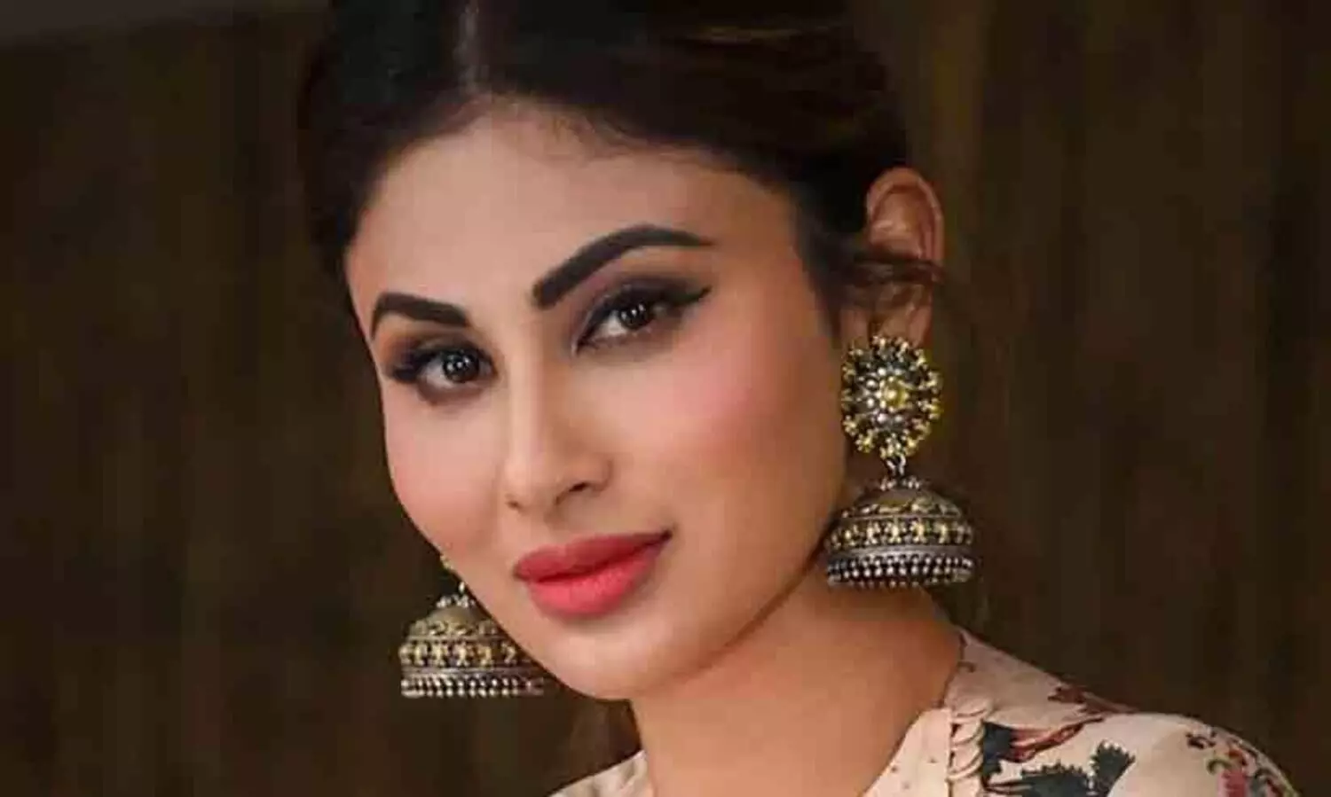Mouni Roy confirms Shah Rukh Khan features in Brahmastra