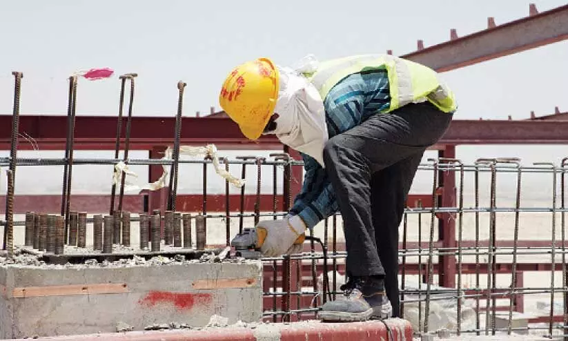 ഉച്ചസമയത്തെ ജോലി വിലക്ക് നീങ്ങി