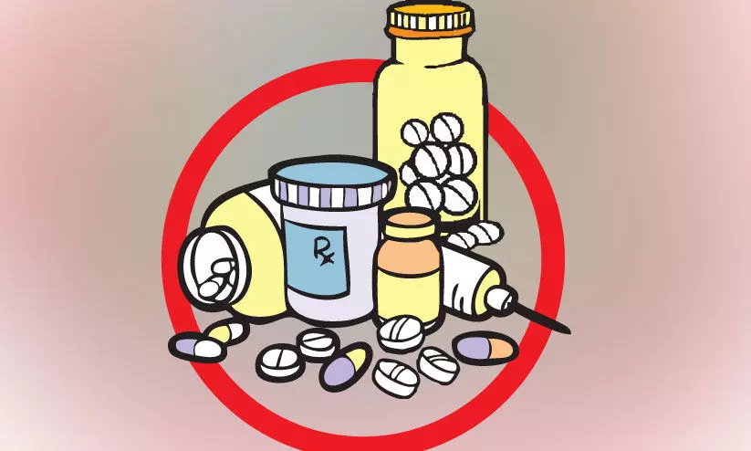 മെഡിക്കൽ കോളജാണ് മരുന്നില്ല, ജീവനക്കാരില്ല, സിറിഞ്ചുപോലുമില്ല