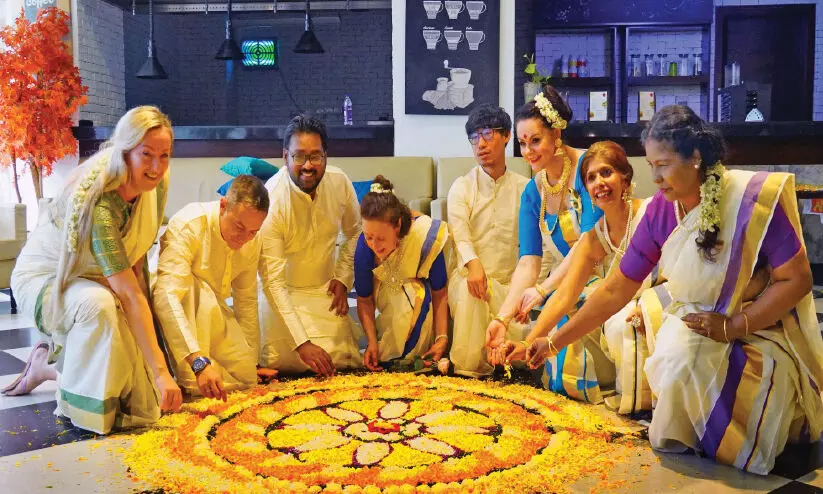 ഓണസദ്യയുണ്ട്, പൂക്കളമിട്ട് കേരള ടൂറിസം പാചകമത്സര വിജയികള് ഓണസദ്യയുണ്ട്, പൂക്കളമിട്ട് കേരള ടൂറിസം പാചകമത്സര വിജയികള്