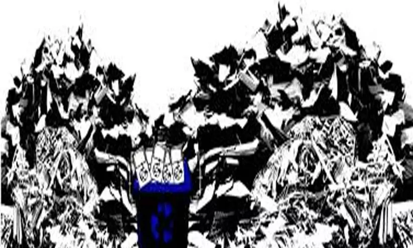 നീക്കം ചെയ്തത് 2218 ടണ് മാലിന്യം നീക്കം ചെയ്തത് 2218 ടണ് മാലിന്യം