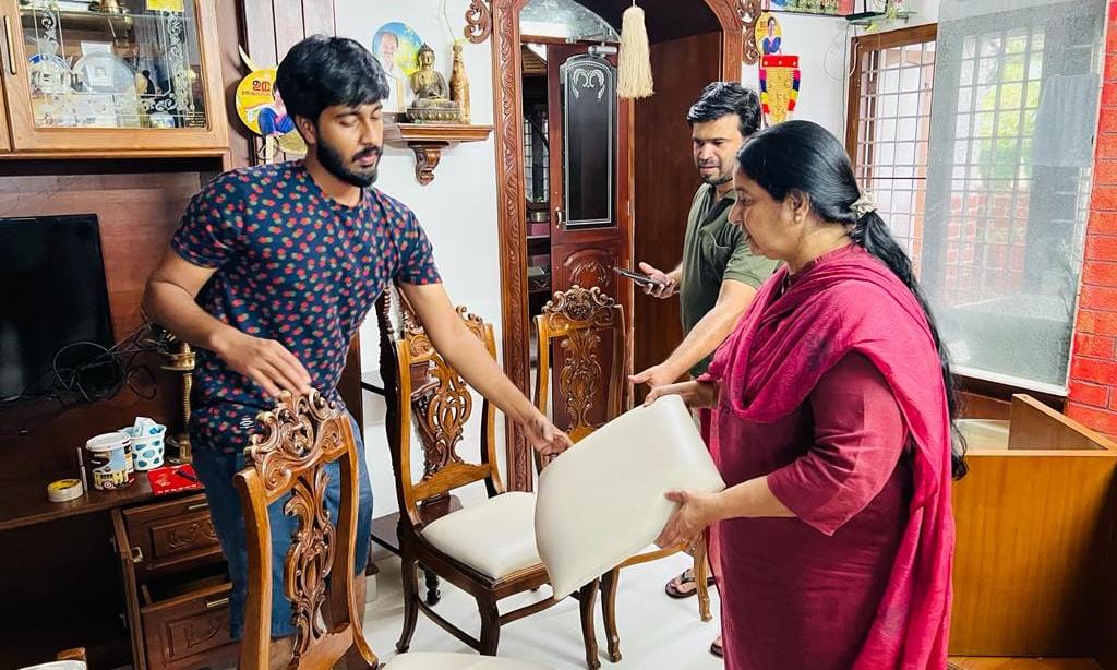 ലഹരി മരുന്ന് കേസിൽ പൊലീസ് പൊക്കി എന്ന് പറയുന്ന മകൻ വീട് വൃത്തിയാക്കുന്നു -ഉമ തോമസ് ലഹരി മരുന്ന് കേസിൽ പൊലീസ് പൊക്കി എന്ന് പറയുന്ന മകൻ വീട് വൃത്തിയാക്കുന്നു -ഉമ തോമസ്