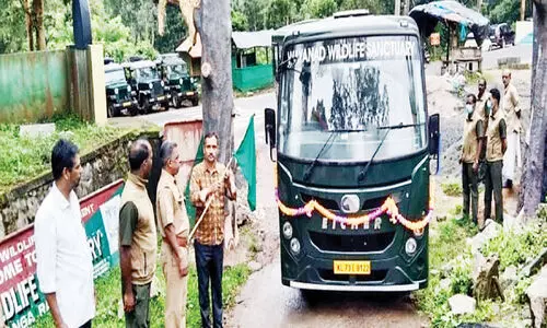 മുത്തങ്ങയിൽ കാനനസവാരിക്ക്  ബസുകൾ; ജീപ്പുകൾ പിൻവലിക്കും