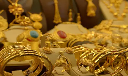 38 ലക്ഷത്തിന്റെ സ്വര്‍ണവുമായി കാസര്‍കോട് സ്വദേശി പിടിയില്‍