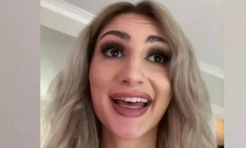 പാരച്യൂട്ട് തുറക്കാൻ വൈകി; ടിക് ടോക് താരം സ്കൈഡൈവിനിടെ മരിച്ചു