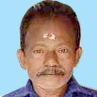 ച​ന്ദ്ര​ന്‍