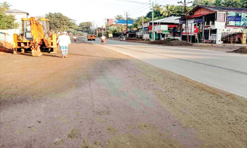 ദേശീയപാതയിൽ പേടിസ്വപ്നമായി കാൽനടയാത്ര
