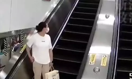 escalator