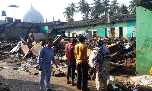 രാമനഗരയിലെ ദുരിതമേഖലയില്‍ കൈത്താങ്ങുമായി മലയാളി സംഘടനകൾ